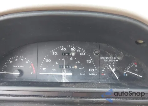 1993 Mercury Topaz Gs z USA, uszkodzony, nr VIN 1MEPM36XXPK632946